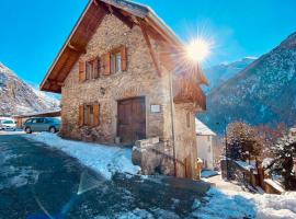 La Grange St. Cyprien, Venosc - Les Deux Alpes, golf hotel in Vénosc