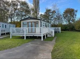 43 Anglers Acre, Tattershall Lakes
