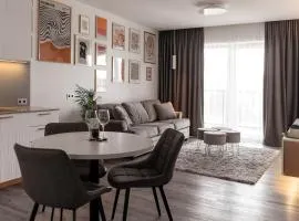 Bright Kaunas apartment with Castle view