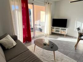Appartement T2 avec terrasse sud – apartament w mieście Rochefort-du-Gard