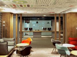 ibis Paris Porte D'Orleans, hotel u gradu 'Montrouge'