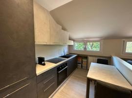 Mansarda G.A., hotel a Clusone