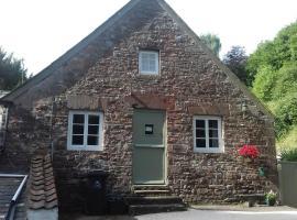 Anvil Cottage, cottage in Blakeney