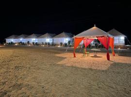 DESERT SAFARI CAMPS, resort in Sām