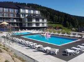 Czarna Perła - Czarna Góra Resort by Sun & Snow z nielimitowanym basenem, hotell sihtkohas Sienna