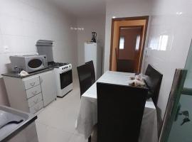 Apartamento de temporada perto do Parque Euclides Dourado, hotel u gradu Garanuns