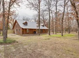 Near Lake Fork Home with Fire Pit in Yantis!