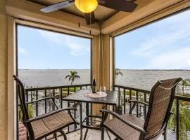 RIVERFRONT VIEW, Stunning Sunrises, Community Pool - Condo Waterfront Sunrise - Roelens