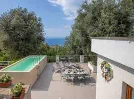 Sorrento Villa with Pool and Amazing Views