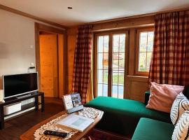 One Bedroom with mountain and garden view ground floor of Chalet Solaria, cabin in Zweisimmen