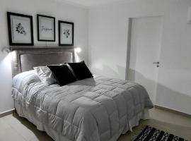 Casa El Hornero Concepci&oacute;n del Uruguay โรงแรมที่มีอ่างน้ำอุ่นในกอนเซ็ปซิออน เดล อุรุกวัย