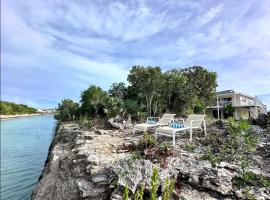 Water Front House, apartmen di Providenciales