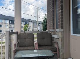 Honey Dew, homestay in Bowmanville