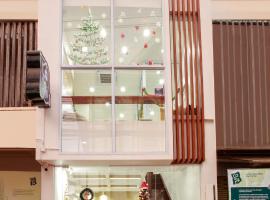 Lafami Hostel, hostel in Ban Nongdouang