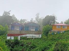 Hotel The Surya Inn Uttarakhand, hotel a Bhīm Tāl