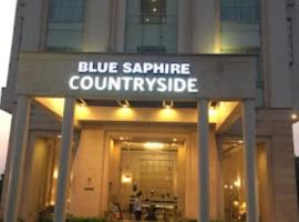 Hotel Blue Saphire Countryside Haldwani, hotell sihtkohas Haldwāni lennujaama Pantnagar Airport - PGH lähedal
