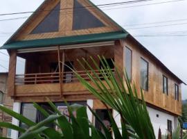 Chalet del Pacífico, cabin in Jama