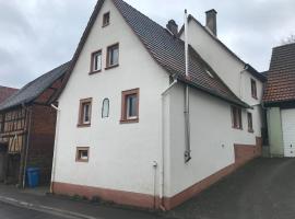 Fiore 83 Gästezimmer, Hotel in Esselbach