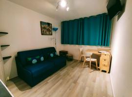 Charmant studio rénové 2 personnes - chez Lulu, appartement au Corbier