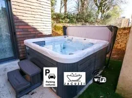 Bella, Jacuzzi Partagé & Parking avec Borne de Recharge Voiture Electrique