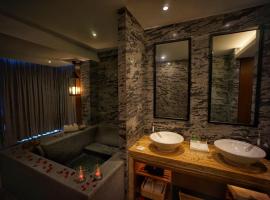 Duoneng Hot Spring Hotel, ξενοδοχείο σε Zhangzhou