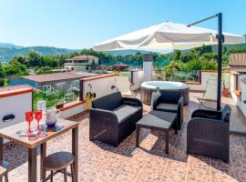 Cozy Home In San Marco Castellabate, hotel in San Marco di Castellabate