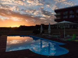 K-Triumf Resort, hótel í Velichovky