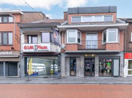 Duplex Apartment in the shopping street of Maasmechelen，馬斯梅赫倫的公寓