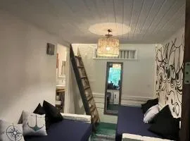 Suítes Mar & Ilha- Quarto Natureza - Entrada 8 - 30 metros da praia - Maresias