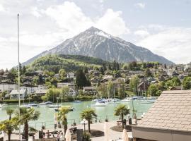 Boutique Hotel Riviera, hotel u gradu 'Spiez'