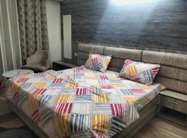 Hotel Moonlite, apartement sihtkohas Greater Noida