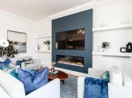 Granby Gem: Exquisite 3-Bed Flat