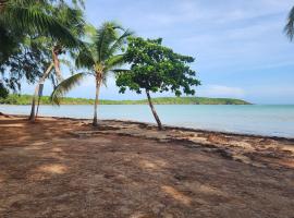 Beautiful Caribbean Waters - 7 Seas Beach, El Yunque, Icacos Island、ファハルドのホテル