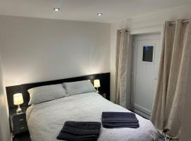Bestwood Lodge Studio, hotel with parking in Nottingham