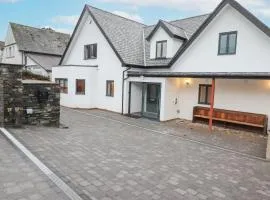 Garth Hill House