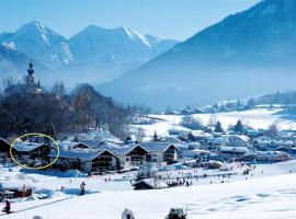 Ferienwohnungen Helga Mayer inkl. Chiemgaukarte โรงแรมในโรพอลดิง