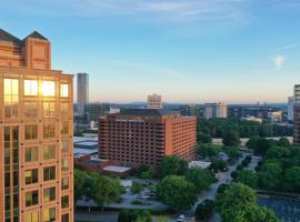 Renaissance Atlanta Waverly Hotel & Convention Center, hotel u blizini znamenitosti 'Koncertna dvorana Cobb Energy Centre' u Atlanti