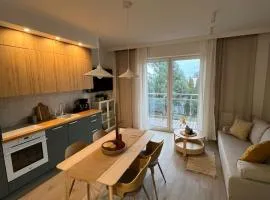 Apartament Morska Melodia z balkonem i miejscem do pracy zdalnej