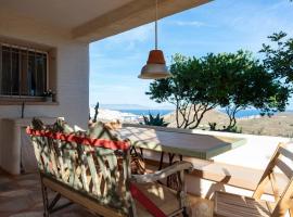 Eklekti House, vila v destinaci Firókambos