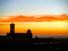 A Casa di Vale, hotel em Nettuno