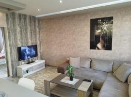 Heart of Pernik apartment, hotell i Pernik