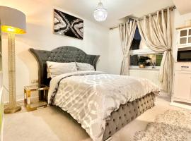 Luxurious & Private (Daily, weekly or monthly), habitación en casa particular en Wolverhampton