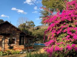 Pousada Árvore Centenária, hotel en São Thomé das Letras