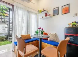 MONA NEST Canggu 2BR Tiny House with Rooftop and Cozy Workspace