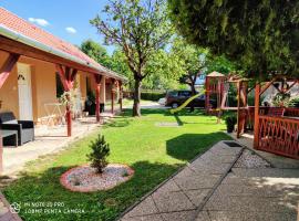 Anikó Vendégház, hotel i Harkány