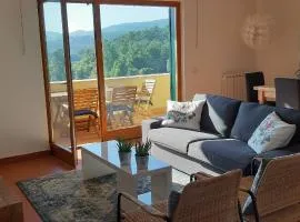 Sleeps 4 6-Private Pool - Remote Countryside Villa