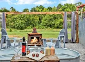 Meadow View Romantic Nature Stay w Barn, Outdoor Tub and Sauna