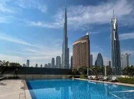 Skylight Two Bedroom Downton Views 1 Direct access to Dubai Mall
