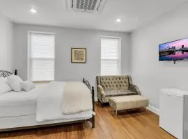 Fairmount Paradise 1BR Haven