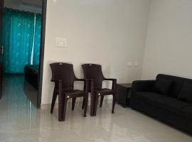 2bhk holiday Rental Beach Paradise, hotel with parking in Marakkānam